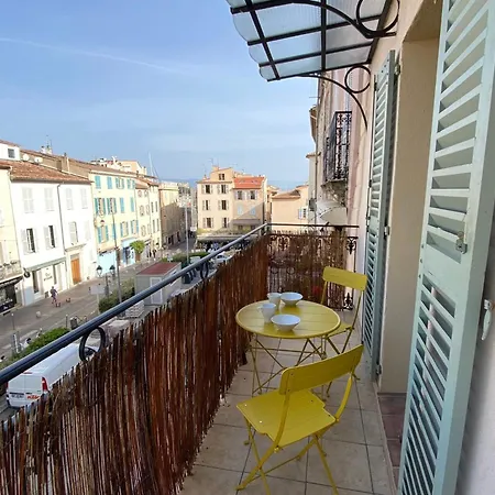 06bj - Beautiful Air-conditioned Duplex With Balcony 昂蒂布