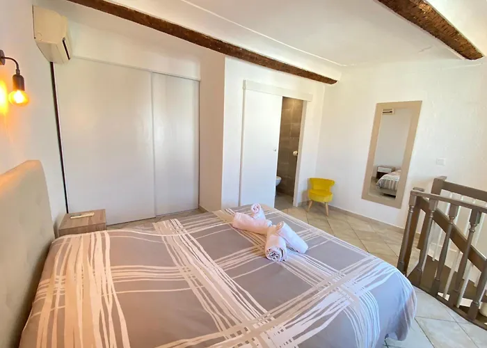 公寓 06bj - Beautiful Air-conditioned Duplex With Balcony