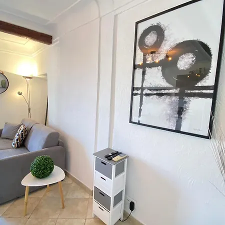 06bj - Beautiful Air-conditioned Duplex With Balcony 앙티브