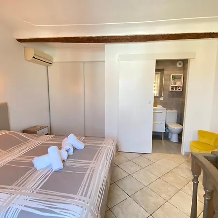 06bj - Beautiful Air-conditioned Duplex With Balcony * アンティーブ