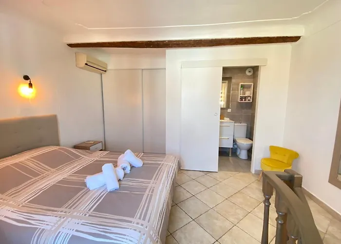 06bj - Beautiful Air-conditioned Duplex With Balcony * Antibes